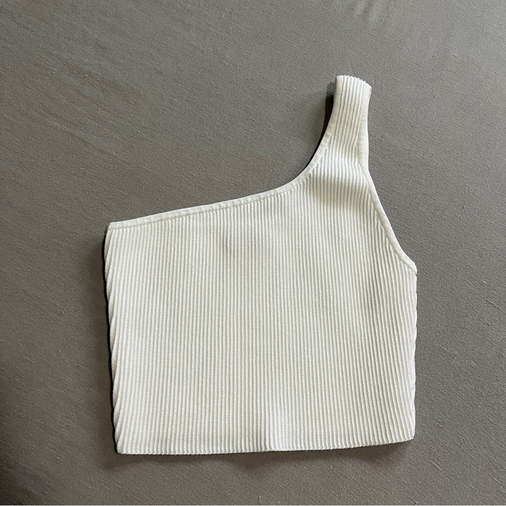 Babaton Sculpt Knit One Shoulder Cropped Tank